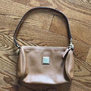 Dooney & Bourke purse
